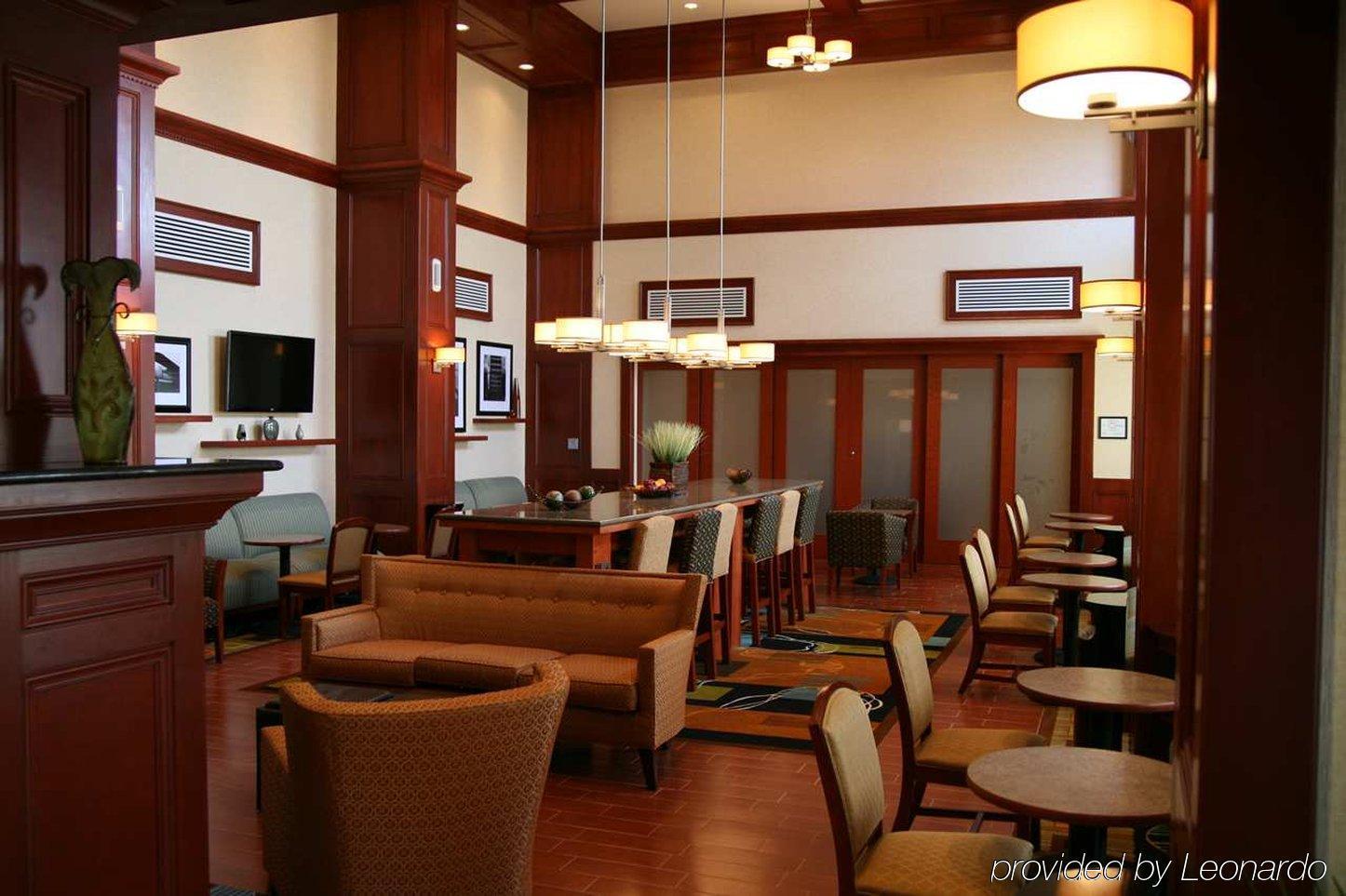 Hampton Inn & Suites Detroit/Chesterfield Restaurant foto