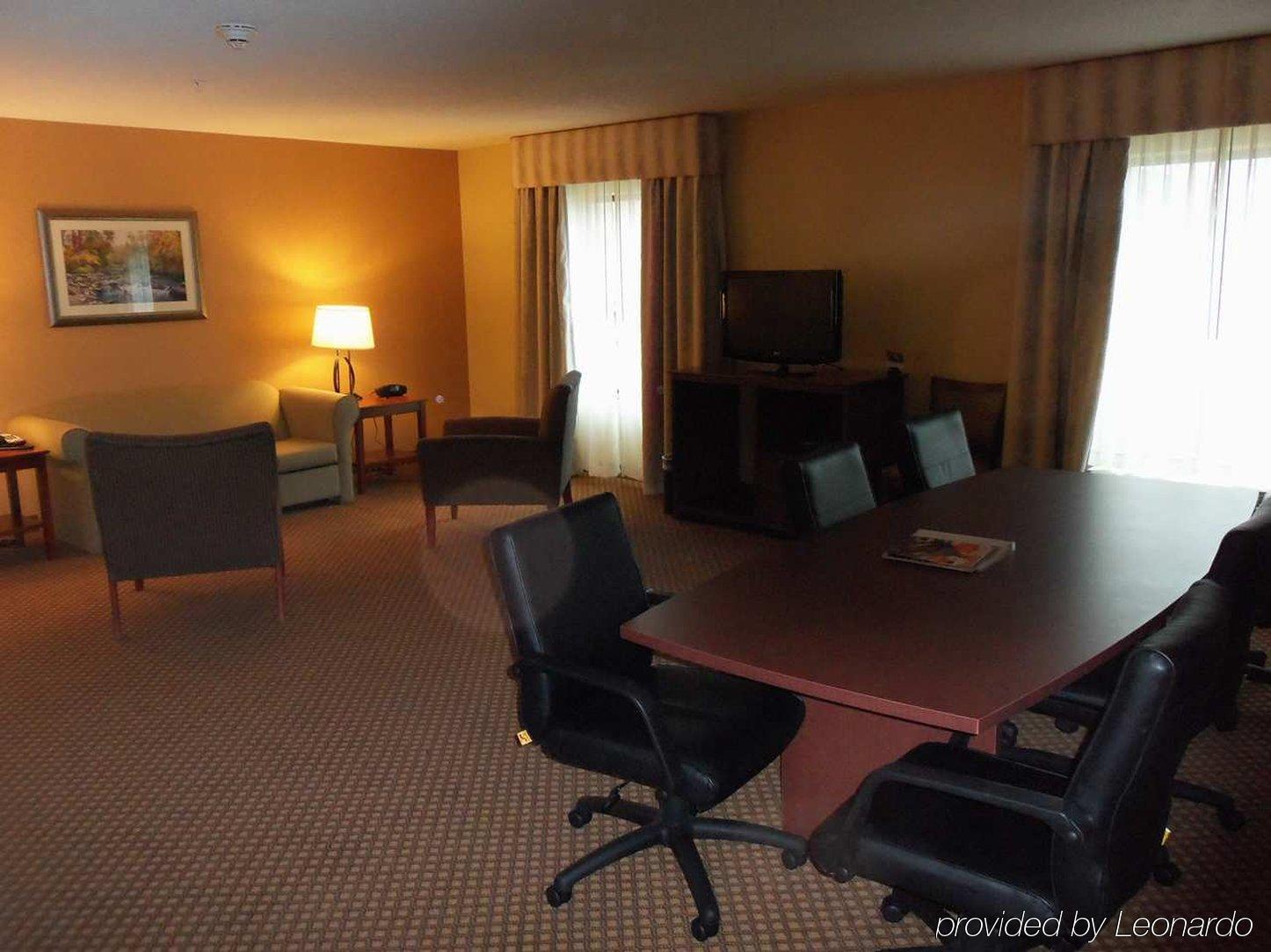 Hampton Inn & Suites Detroit/Chesterfield Exterior foto