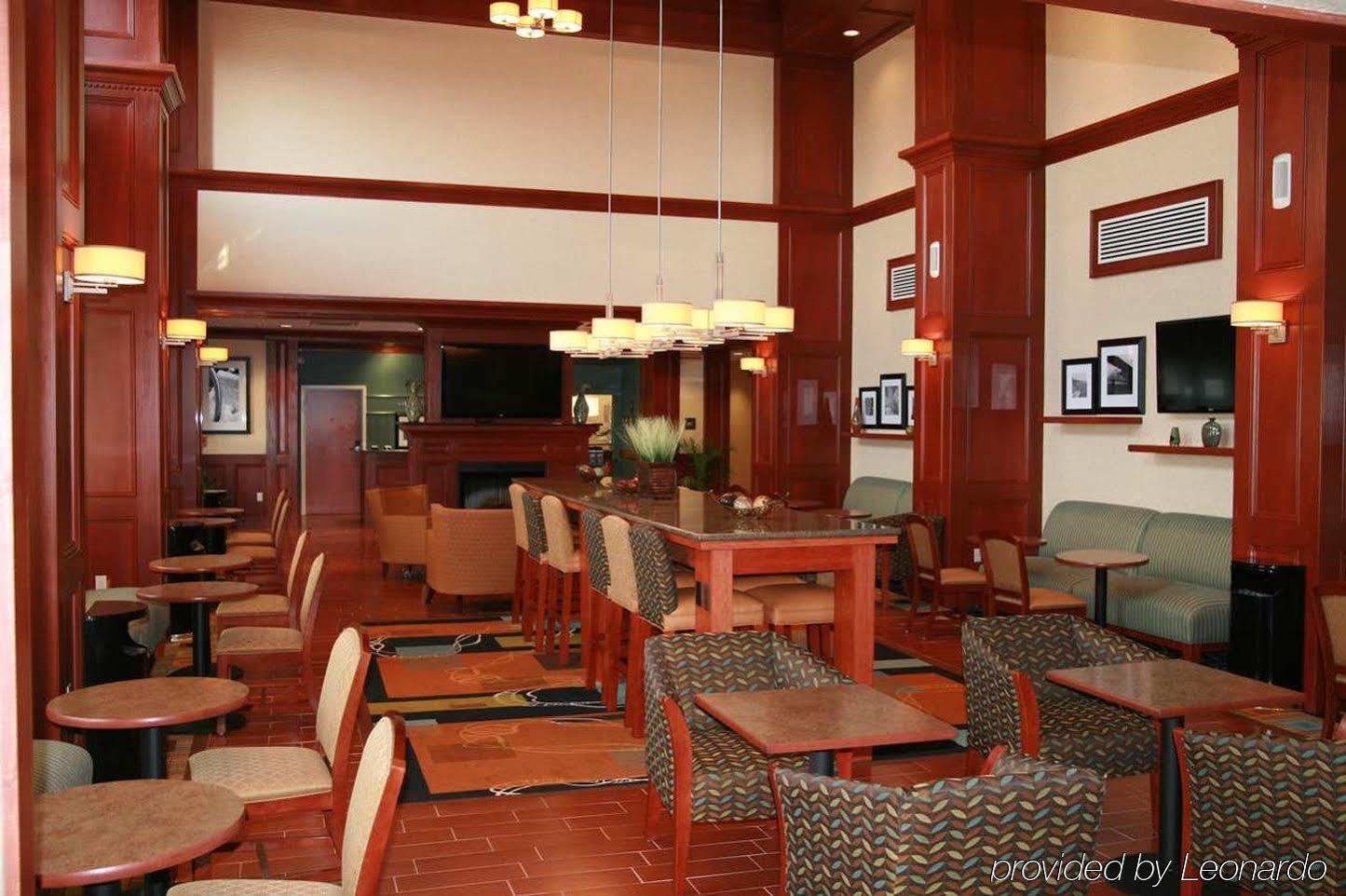 Hampton Inn & Suites Detroit/Chesterfield Restaurant foto